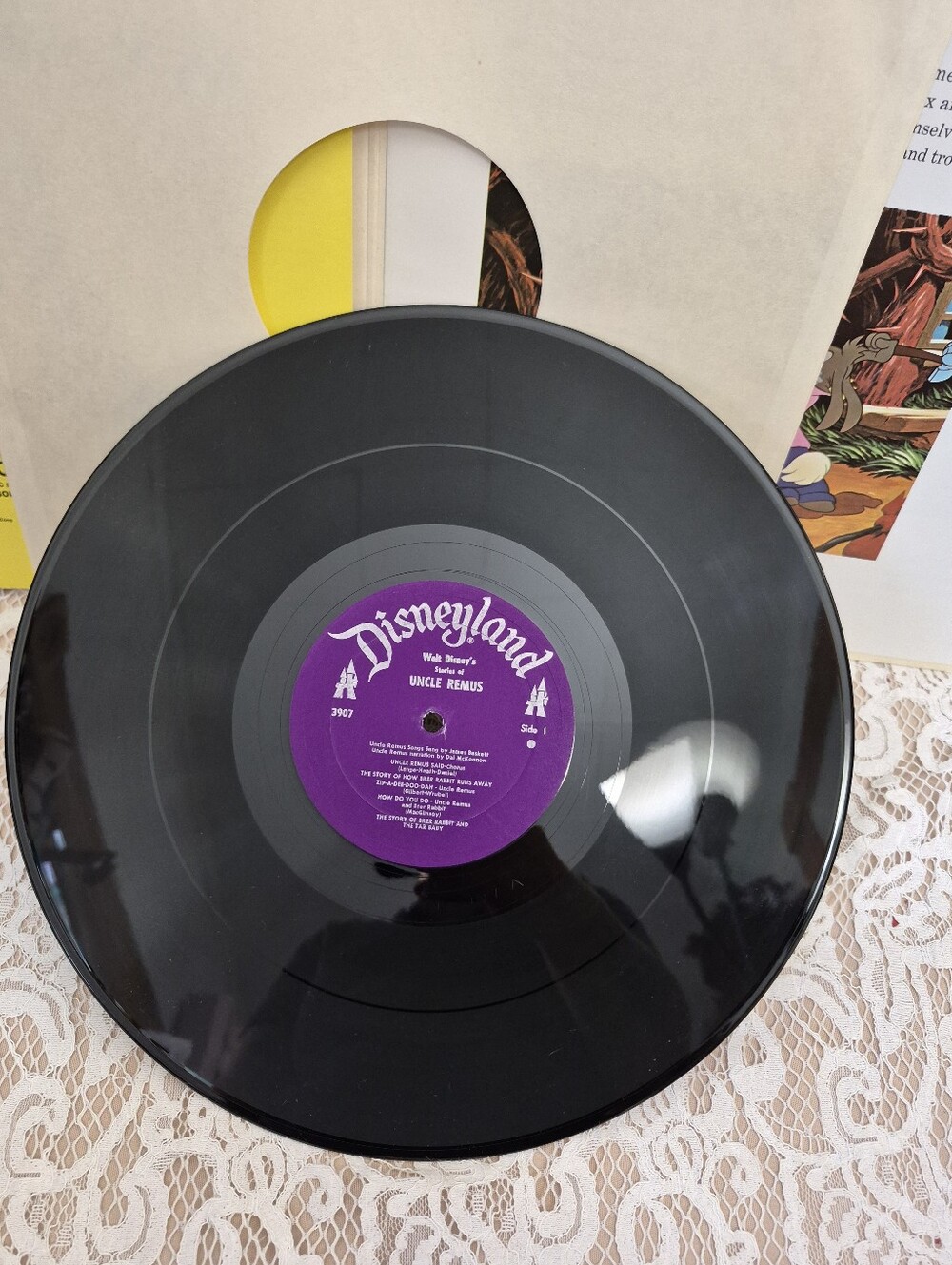 Brer Rabbit Vinyl 1970 - Picture 5 of 9